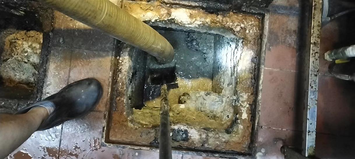 天山化油池清理-污水池清掏