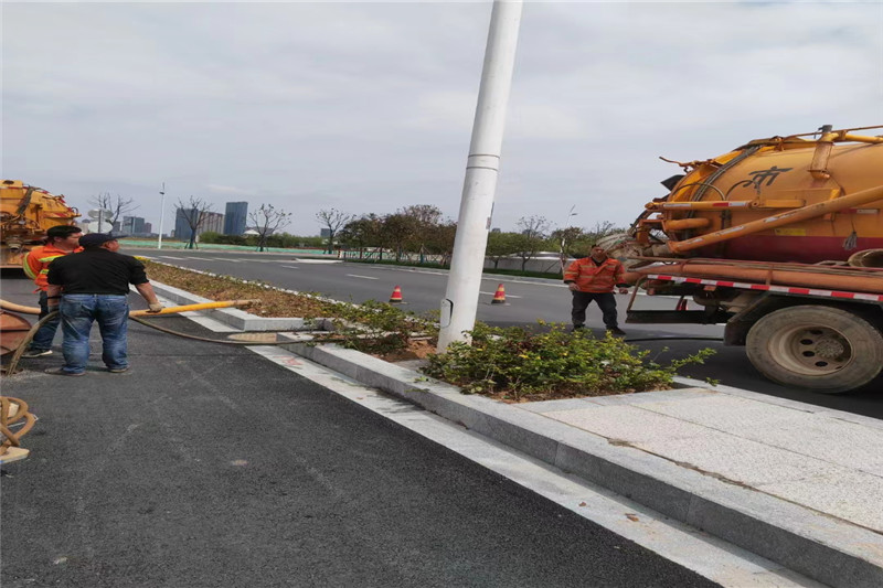 天山雨水管道清淤-污水管道清洗